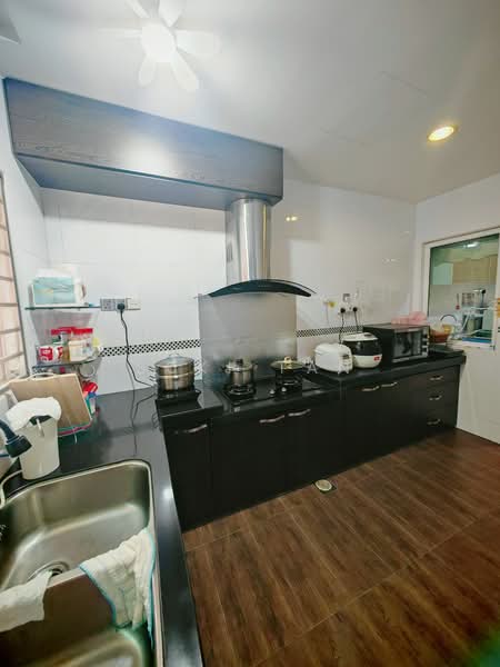 2.5-storey Terraced House for Sale in Taman Fadason (Kepong) - Suki Tan - Kitchen - PropertyGuru.com.my