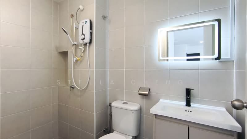 Rumah Teres 2 Tingkat untuk Disewa di Bandar Cassia (Batu Kawan) - Stella Cheng - Bathroom - PropertyGuru.com.my