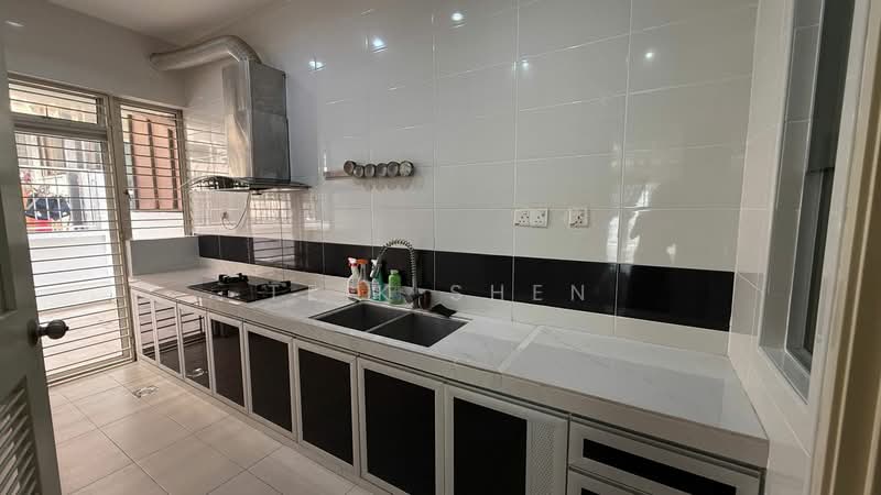 Cluster House for Sale in Horizon Hills (Iskandar Puteri (Nusajaya)) - Teik Shen - Kitchen - PropertyGuru.com.my
