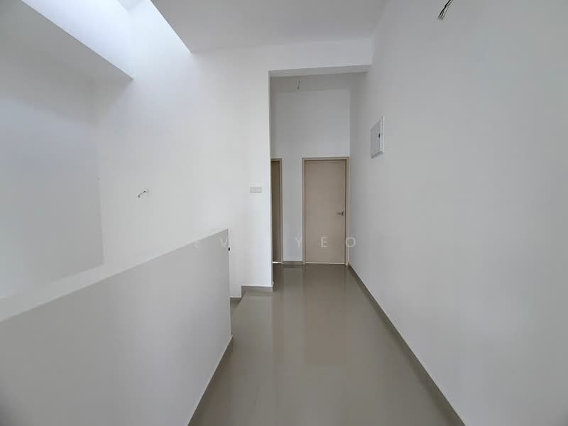 2-storey Terraced House for Sale in Bandar Dato Onn (Tebrau) - Eva Yeo - Corridor - PropertyGuru.com.my