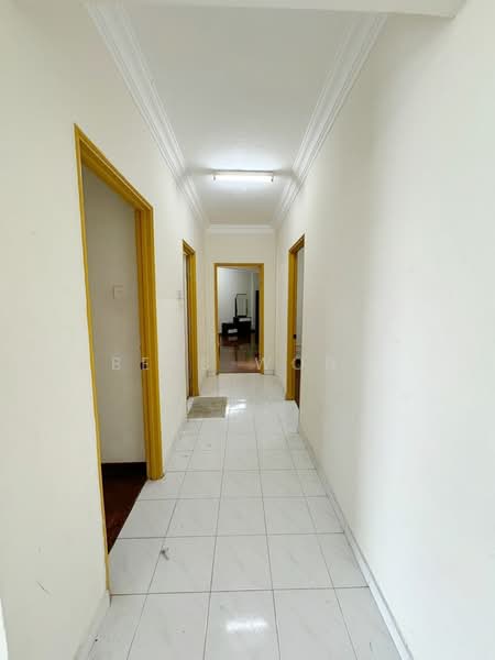 Apartment for Rent at Seri Mutiara Apartment - Bess Wong - Corridor - PropertyGuru.com.my