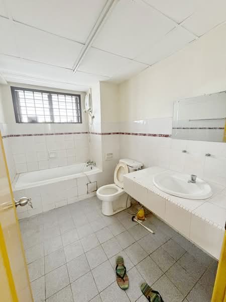 Apartment for Rent at Seri Mutiara Apartment - Bess Wong - Bathroom - PropertyGuru.com.my