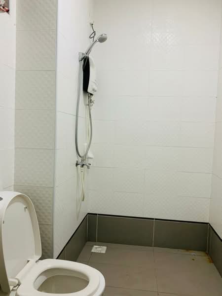 Apartment for Sale at Seasons Amara Larkin - Tina So - Bathroom - PropertyGuru.com.my