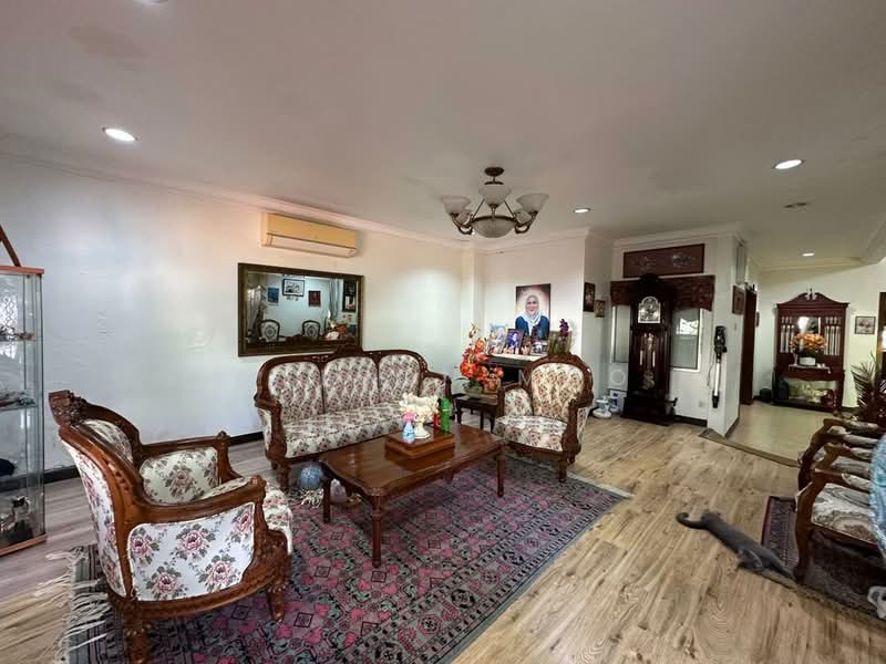 Semi-Detached House for Sale in Ukay Perdana (Ulu Kelang) - Welson Moo - Living Room - PropertyGuru.com.my