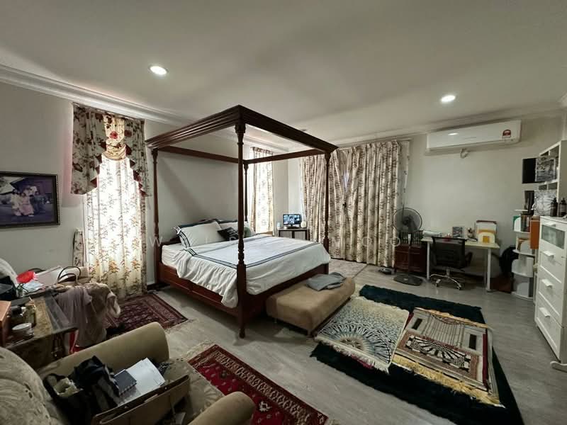 Semi-Detached House for Sale in Ukay Perdana (Ulu Kelang) - Welson Moo - Bedroom - PropertyGuru.com.my