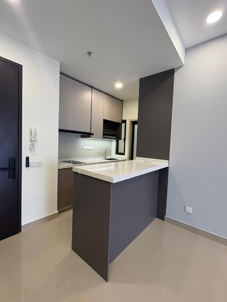 Service Residence for Sale at Residensi Ava @ Kiara Bay - Jin Yun Loong - Kitchen - PropertyGuru.com.my