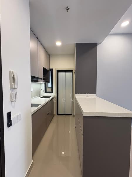 Service Residence for Sale at Residensi Ava @ Kiara Bay - Jin Yun Loong - Kitchen - PropertyGuru.com.my