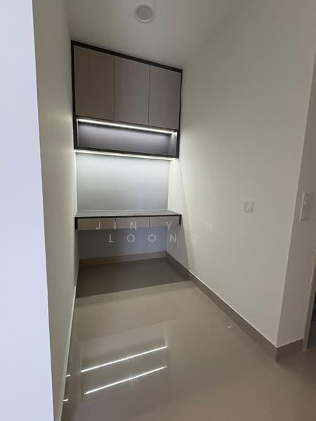 Service Residence for Sale at Residensi Ava @ Kiara Bay - Jin Yun Loong - Study - PropertyGuru.com.my