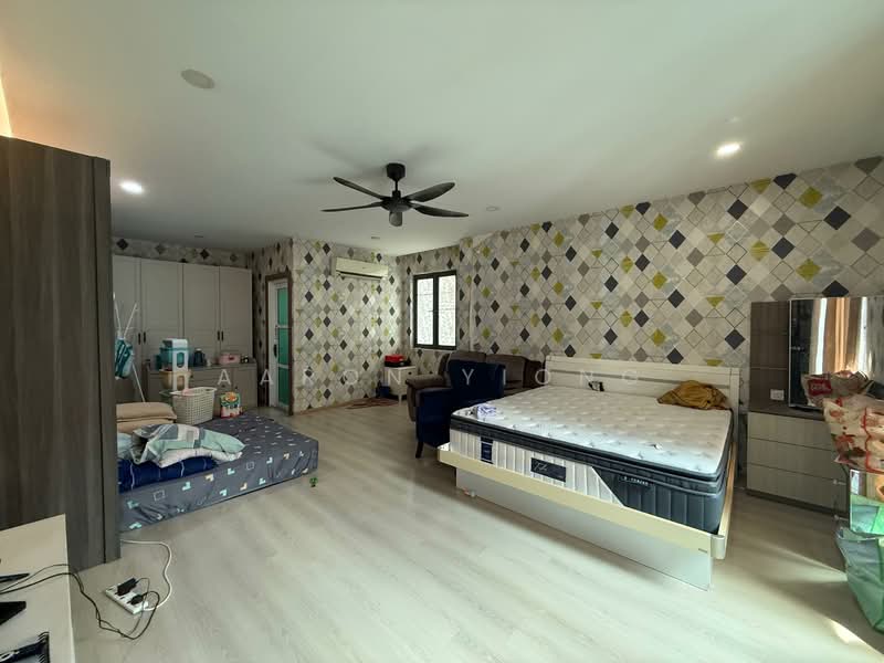 2-storey Terraced House for Sale in Country Heights (Kajang) - Aaron Yiong - Bedroom - PropertyGuru.com.my