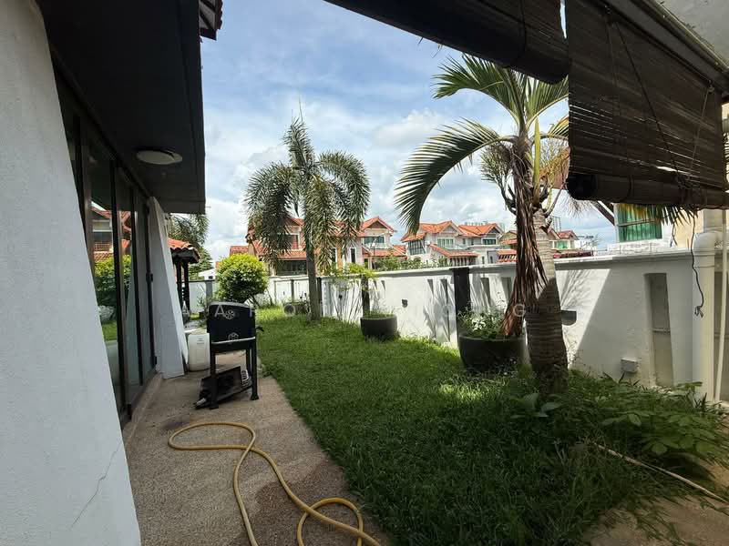 2-storey Terraced House for Sale in Country Heights (Kajang) - Aaron Yiong - Garden - PropertyGuru.com.my