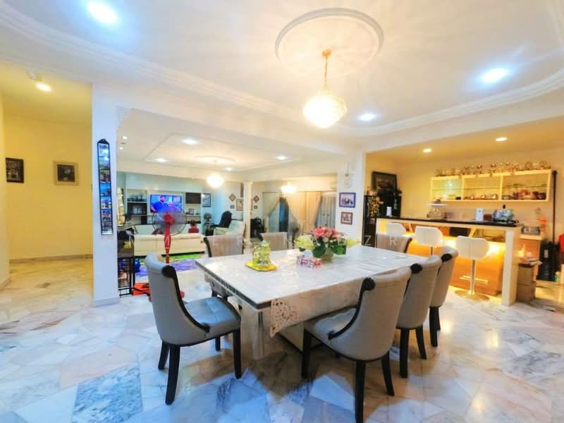 Bungalow for Sale in Shah Alam (Selangor) - Ammeer Nadzrai - Dining Room - PropertyGuru.com.my