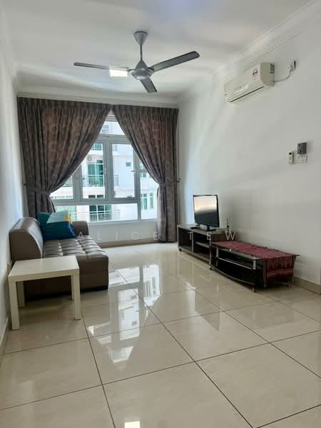 Service Residence for Rent at Pangsapuri Tanah Emas (Golden Sands) - Alice Tew - Living Room - PropertyGuru.com.my