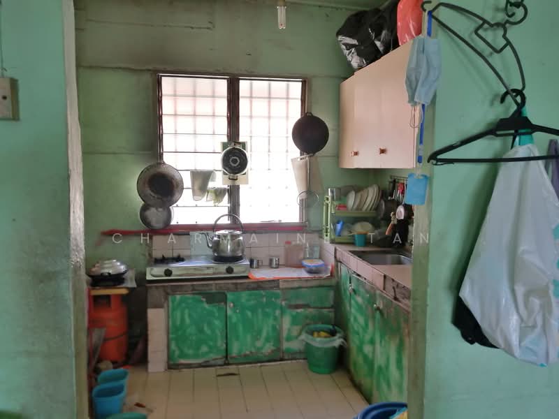 Rumah Flat untuk Dijual di Taman Taming Jaya - Charmaine Tan - Kitchen - PropertyGuru.com.my