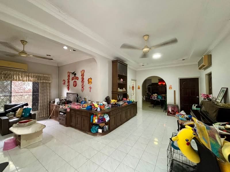 Bungalow for Sale in Taman Majidee (Johor Bahru) - Lynn Wong - Living Room - PropertyGuru.com.my