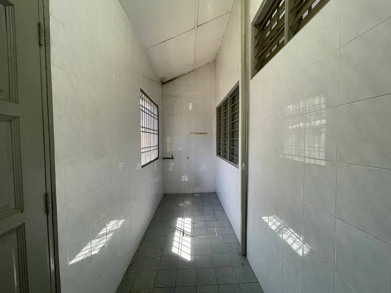 Terraced House for Sale in Kuantan (Pahang) - Faiz Azmi - PropertyGuru.com.my