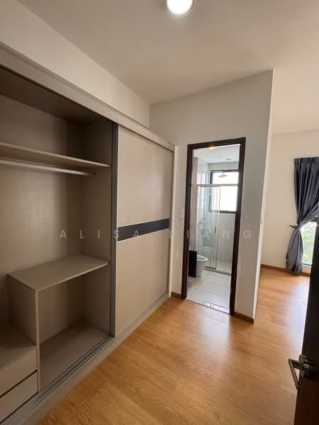 Condominium for Rent at Bay Point @ Country Garden Danga Bay - Alisa Liang - Bedroom - PropertyGuru.com.my
