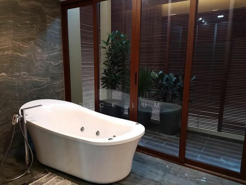 Rumah Banglo untuk Dijual di Tropicana (Selangor) - Rick Lum - Bathroom - PropertyGuru.com.my