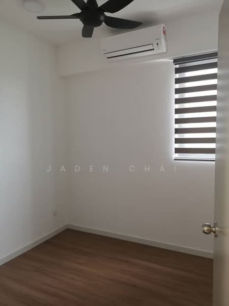 Service Residence for Sale at M Vertica - Jaden Chai - Bedroom - PropertyGuru.com.my