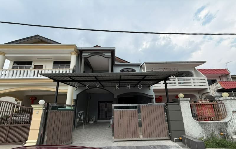 2-storey Terraced House for Sale in Taman Ungku Tun Aminah (Skudai) - Sky Khoo - Exterior - PropertyGuru.com.my