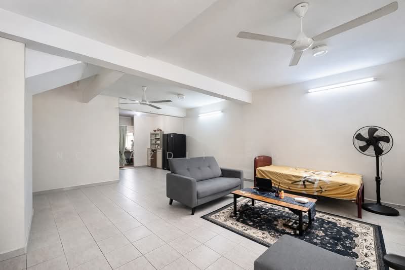 Rumah Teres 2 Tingkat untuk Dijual di Taman Bukit Ria (Kajang) - Nor Azdlin Adnan - Living Room - PropertyGuru.com.my