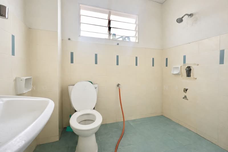 Rumah Teres 2 Tingkat untuk Dijual di Taman Bukit Ria (Kajang) - Nor Azdlin Adnan - Bathroom - PropertyGuru.com.my
