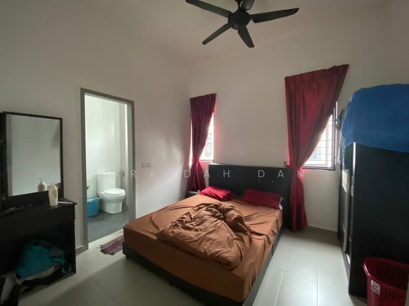 Rumah Kluster untuk Dijual di Hulu Langat (Selangor) - Zuraidah Dan - Bedroom - PropertyGuru.com.my