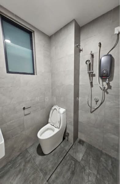 Service Residence for Rent at SUNSURIA FORUM SERVICED APARTMENT - Angie Ng - Bathroom - PropertyGuru.com.my