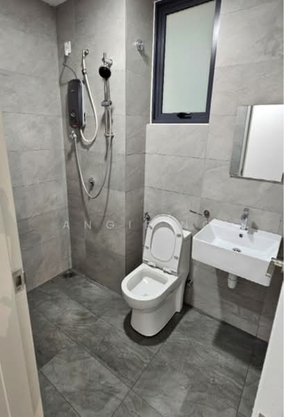 Service Residence for Rent at SUNSURIA FORUM SERVICED APARTMENT - Angie Ng - Bathroom - PropertyGuru.com.my