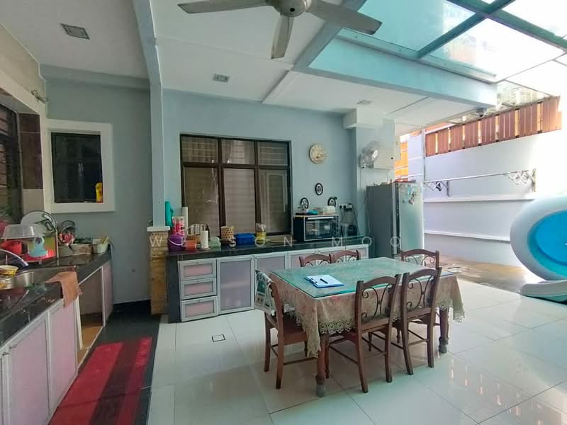 Semi-Detached House for Sale in Taman Tropika Kemensah (Ulu Kelang) - Welson Moo - Kitchen - PropertyGuru.com.my