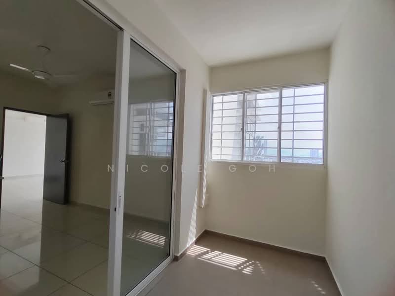 MH Platinum Residence untuk Untuk Dijual - RM 350,000, Apr 2026 - Balcony - PropertyGuru.com.my