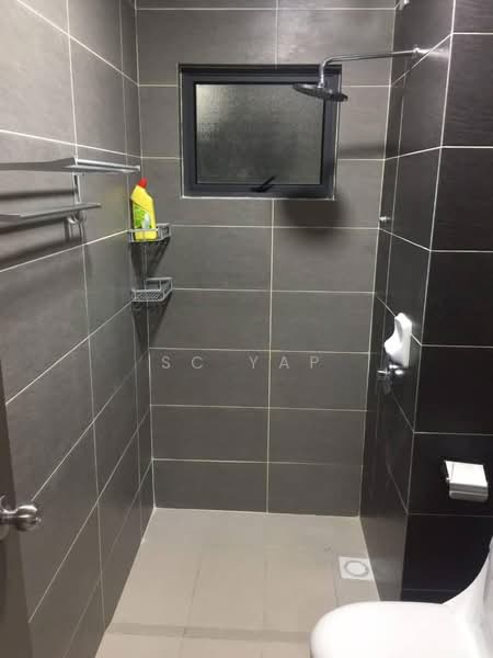 Condominium for Sale at The Henge - SC Yap - Bathroom - PropertyGuru.com.my