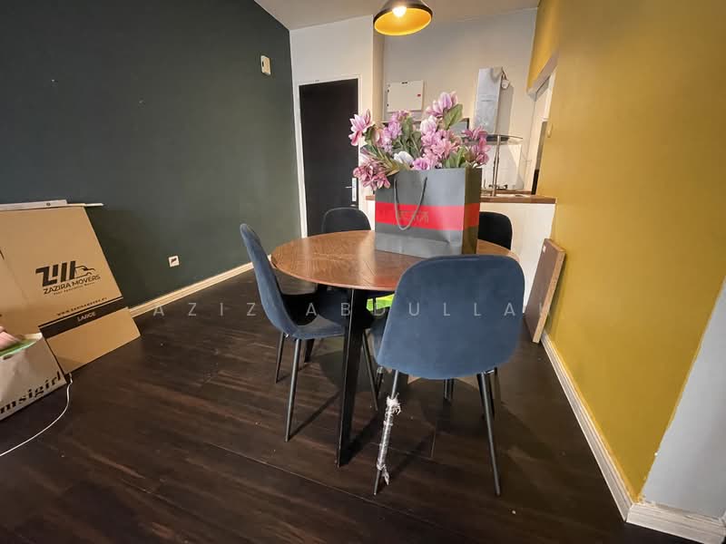 Service Residence for Rent at Seasons Garden Residences - Aziz Abdullah - Dining Room - PropertyGuru.com.my