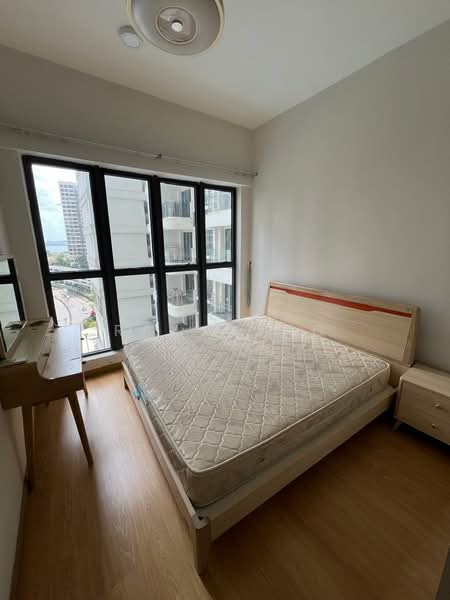 Condominium for Rent at Lovell @ Country Garden Danga Bay - Ray Wong - Bedroom - PropertyGuru.com.my