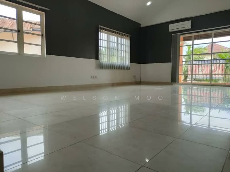 Bungalow for Sale in Kemensah Heights (Ulu Kelang) - Welson Moo - Living Room - PropertyGuru.com.my