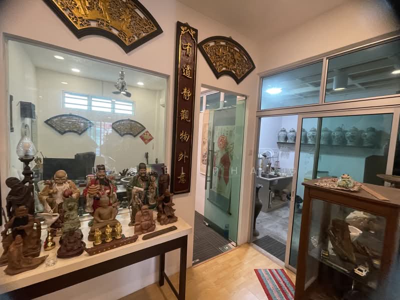 Jelutong van Praagh terrace house untuk Untuk Dijual - RM 1,100,000, Apr 2026 - Interior - PropertyGuru.com.my