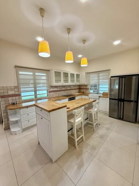 Semi-Detached House for Rent in Ipoh (Perak) - Angielina Chooi - Kitchen - PropertyGuru.com.my