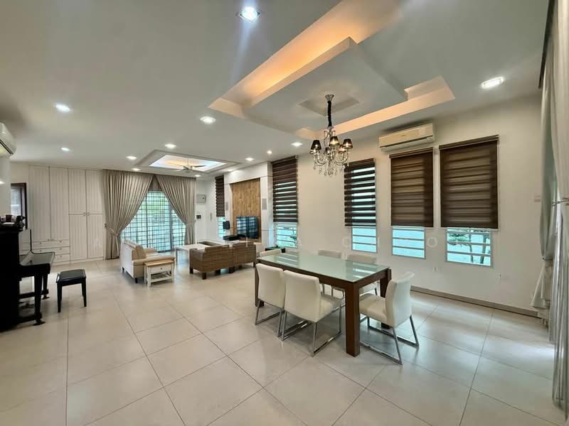 Semi-Detached House for Rent in Ipoh (Perak) - Angielina Chooi - Living Room - PropertyGuru.com.my