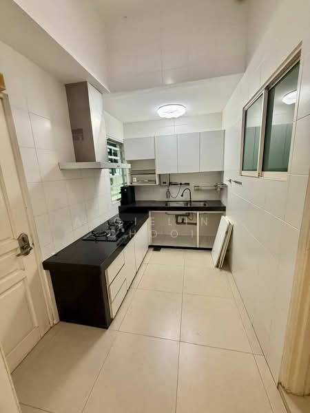 Semi-Detached House for Rent in Ipoh (Perak) - Angielina Chooi - Kitchen - PropertyGuru.com.my