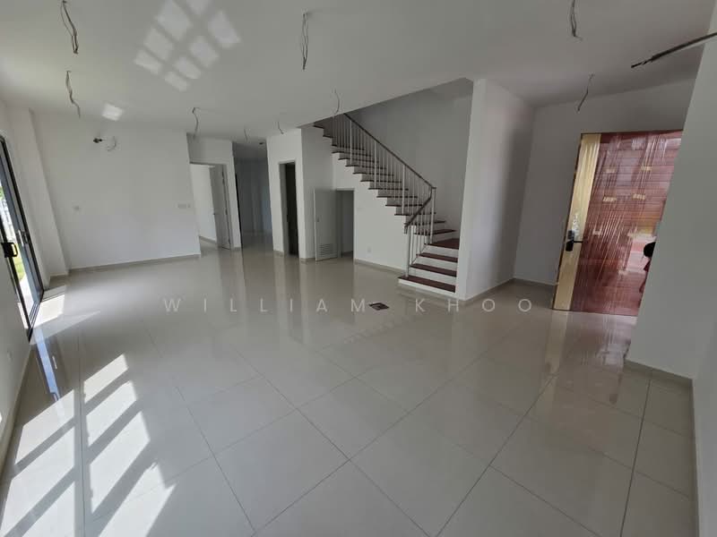 Semi-Detached House for Sale in Shah Alam (Selangor) - William Khoo - Living Room - PropertyGuru.com.my