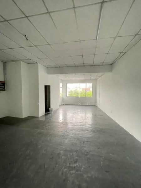 Kedai untuk Disewa di Bandar Seri Putra (Bangi) - Elyn Soo - Interior - PropertyGuru.com.my