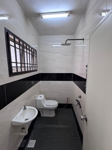 2-storey Terraced House for Sale in Kempas Lama (Johor Bahru) - Shishi . - PropertyGuru.com.my