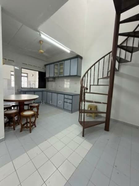 Terraced House for Rent in Taman Johor Jaya (Johor Bahru) - Chloe Mak - Kitchen - PropertyGuru.com.my