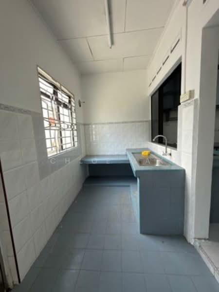 Terraced House for Rent in Taman Johor Jaya (Johor Bahru) - Chloe Mak - Kitchen - PropertyGuru.com.my