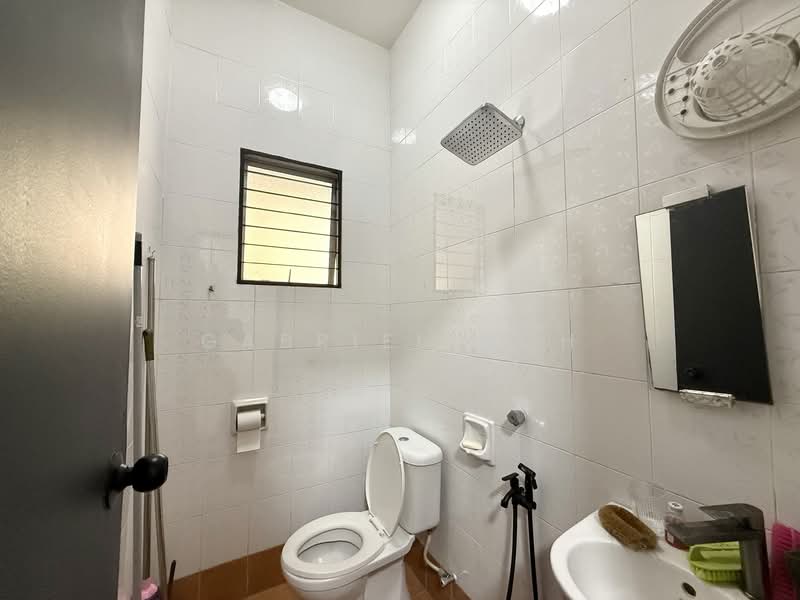 2-storey Terraced House for Rent in Setia Impian (Setia Alam) - GABRIEL GOH - Bathroom - PropertyGuru.com.my