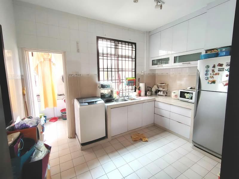 Villa Bestari Apartment untuk Untuk Dijual - RM 400,000, Apr 2026 - Kitchen - PropertyGuru.com.my