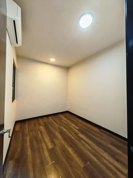 Service Residence for Rent at Symphony Tower (Menara Simfoni) - Ling Ling - 2nd bedroom - PropertyGuru.com.my