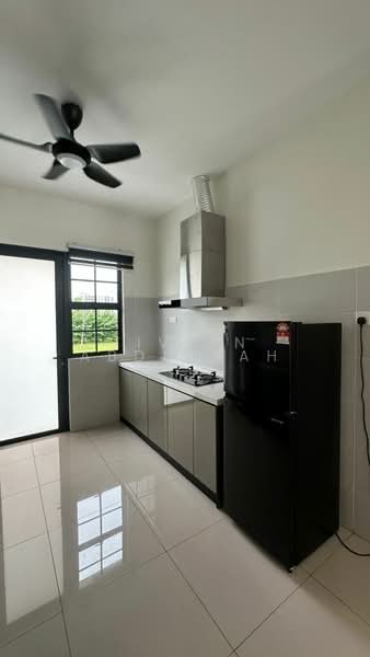 2-storey Terraced House for Rent in Eco Botanic 2 (Iskandar Puteri (Nusajaya)) - Vivian Abdullah - Kitchen - PropertyGuru.com.my