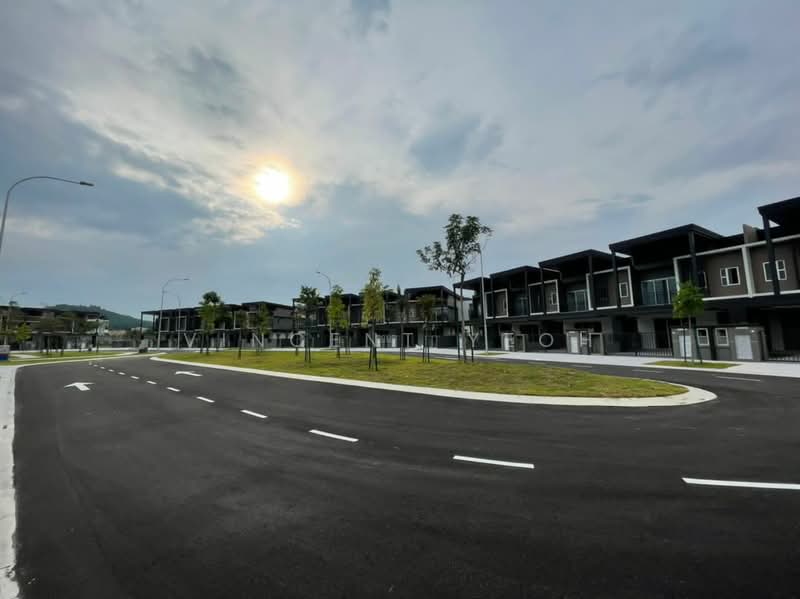 2-storey Terraced House for Sale in Semenyih (Selangor) - Vincent Yeoh - Exterior - PropertyGuru.com.my