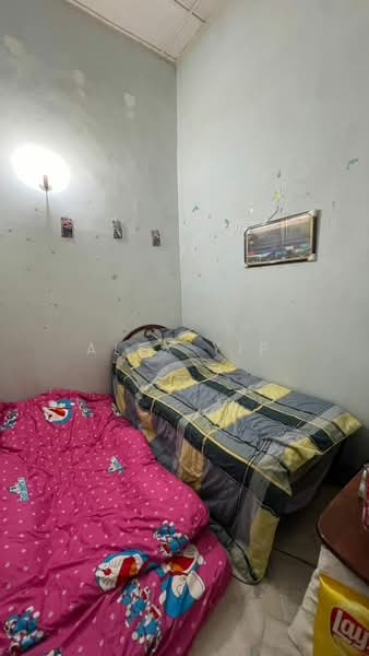 1-storey Terraced House for Sale in Taman Puchong Perdana (Puchong) - Alex Yip - Bedroom - PropertyGuru.com.my