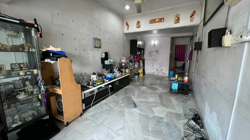 1-storey Terraced House for Sale in Taman Puchong Perdana (Puchong) - Alex Yip - Living Room - PropertyGuru.com.my